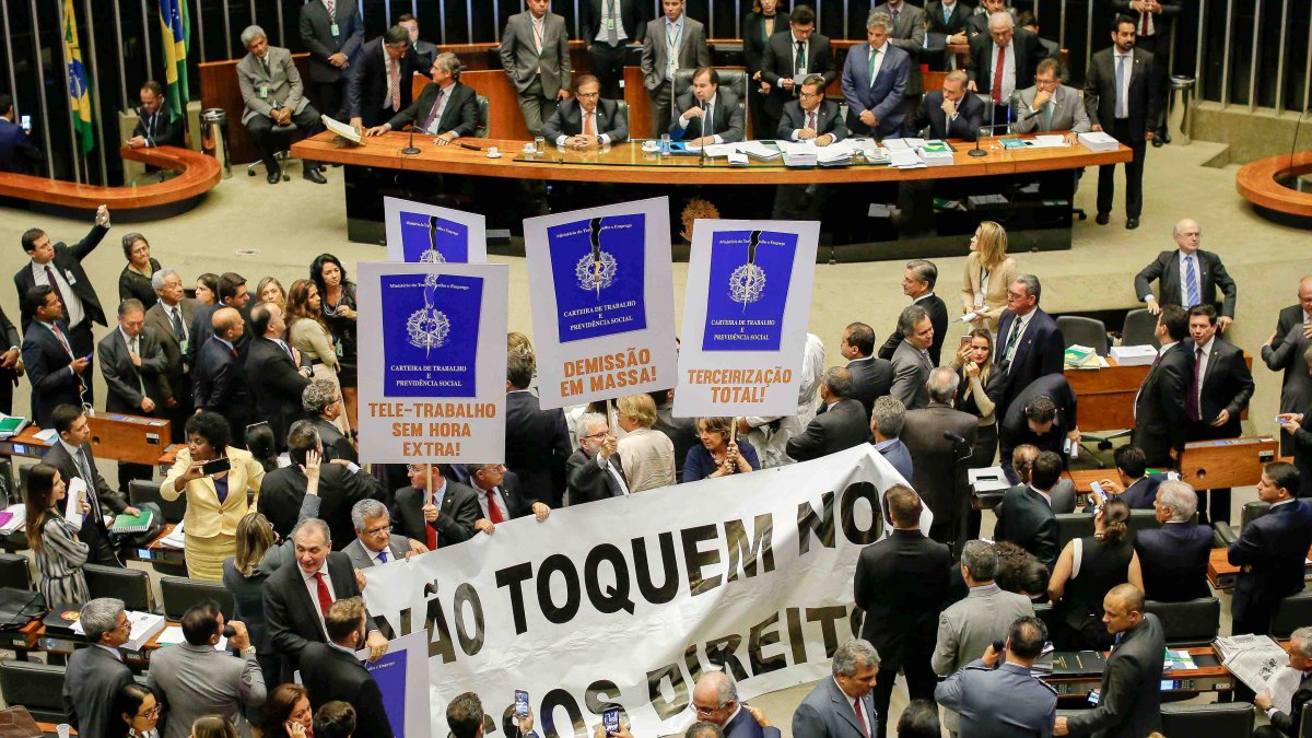 Plenário durante votação da Reforma Trabalhista — Lei 13.467/2017