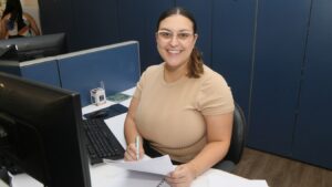 Prefeitura de Curitiba abre 94 vagas&hellip;